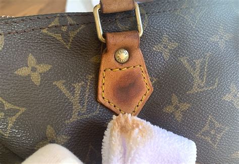 nettoyage sac louis vuitton|cleaning louis vuitton zippers.